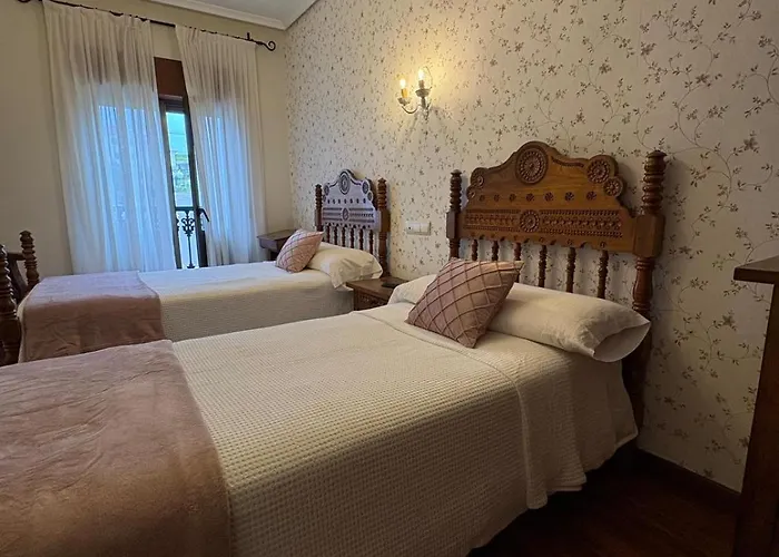 Eco De Cuevas * Herran (Cantabria)