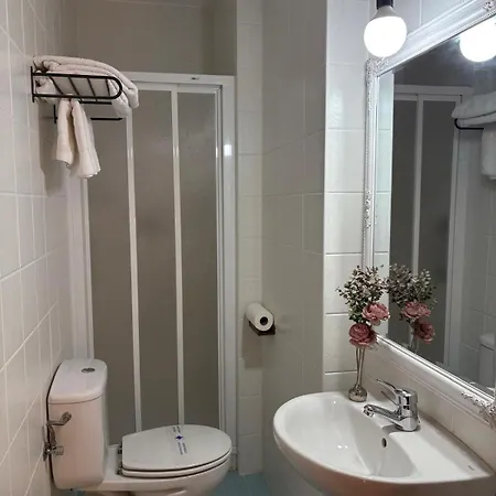 Eco De Cuevas Herran (Cantabria)