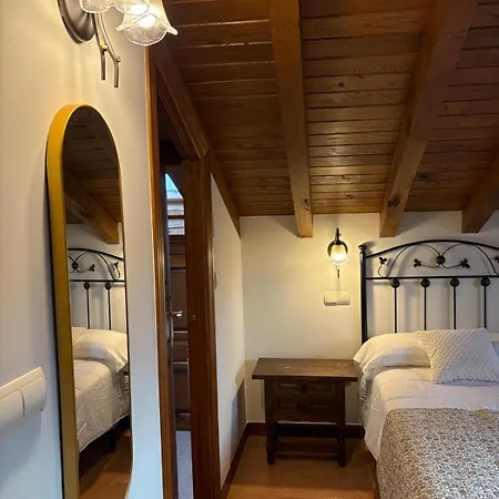 Eco De Cuevas Herran (Cantabria)