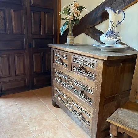 Eco De Cuevas Fogadó Herran (Cantabria)