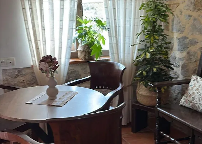 Eco De Cuevas Santillana del Mar